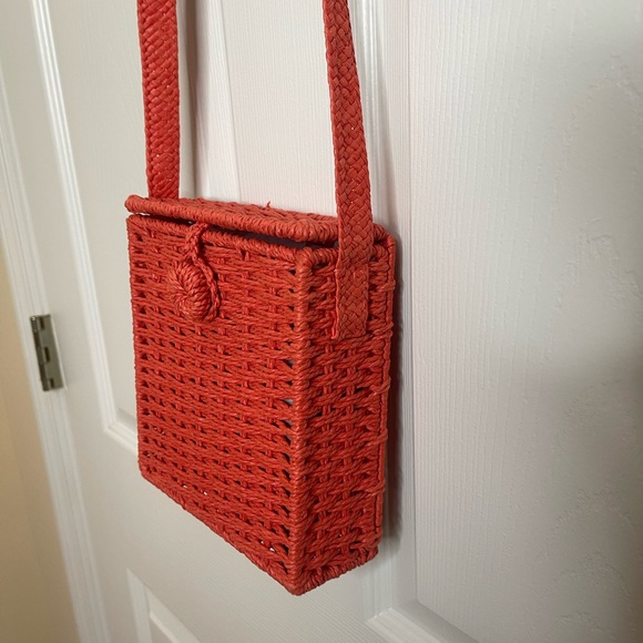 90’s Inspired Orange Crossbody Macramé Rattan Basket Handbag - Picture 9 of 13